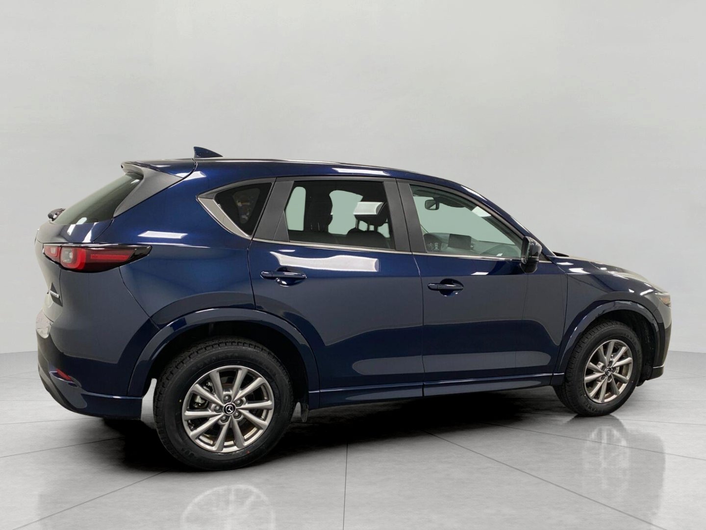 Used 2025 MAZDA CX-5 AWD 2.5 S w/ Preferred Package image 2