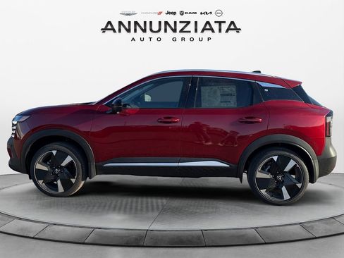 New 2026 Nissan Kicks SR w/ SR Premium Package AWD/4WD image 2