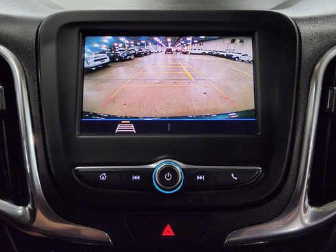 Used 2020 Chevrolet Equinox LT image 37