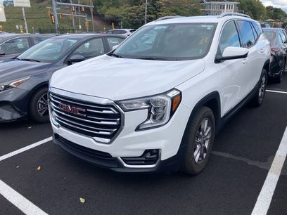 Used 2024 GMC Terrain SLT