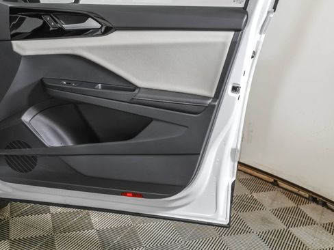 Used 2025 Volkswagen Taos S image 46