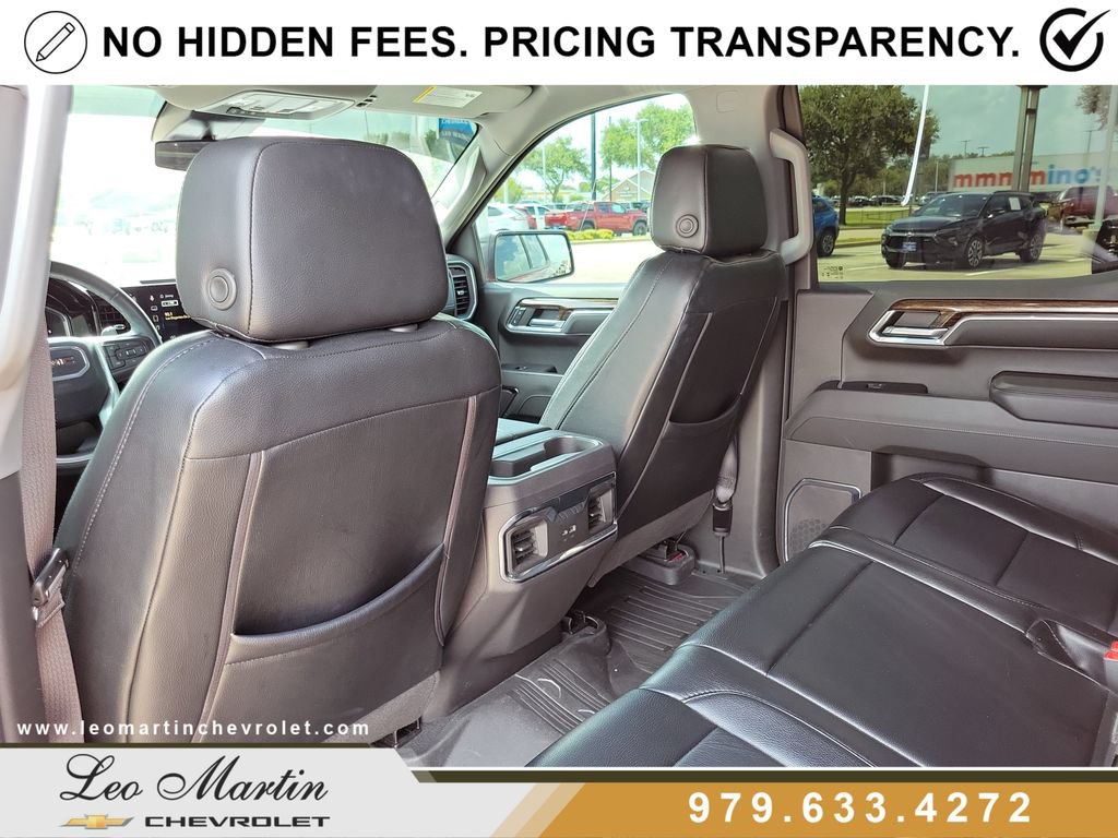 Used 2024 GMC Sierra 1500 Elevation w/ LPO, Elevation Black Package AWD/4WD image 12