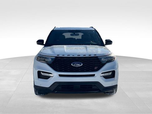 Used 2020 Ford Explorer ST w/ ST Street Pack image 7