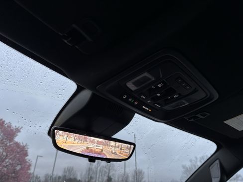 Used 2024 GMC Sierra 2500 AT4 w/ AT4 Premium Plus Package image 27