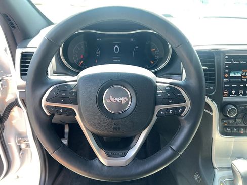 Used 2018 Jeep Grand Cherokee Limited RWD image 15