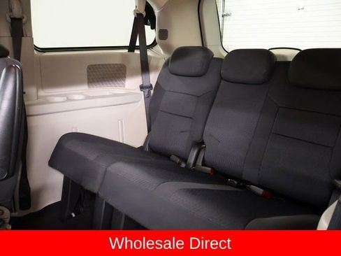 Used 2010 Dodge Grand Caravan SE FWD image 22