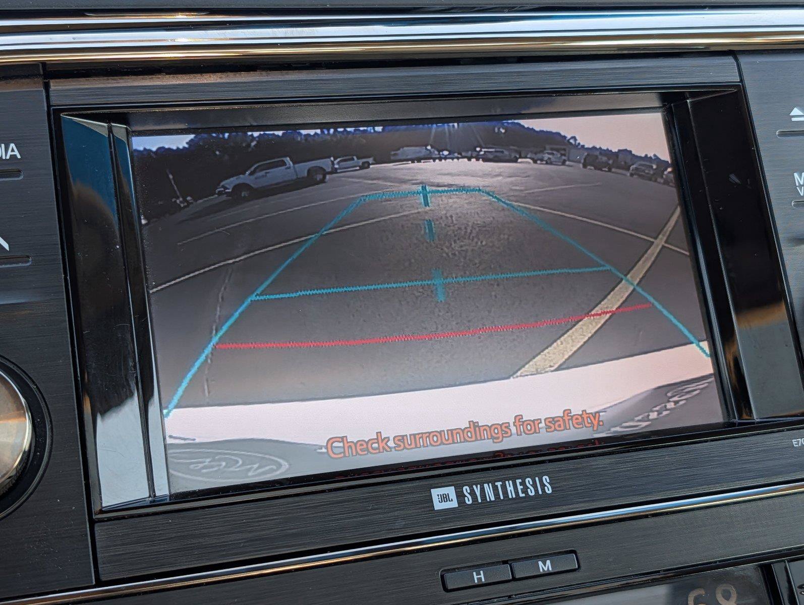 Used 2013 Toyota Avalon Limited FWD image 18