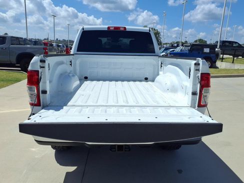 Used 2022 RAM 2500 Big Horn AWD/4WD image 8