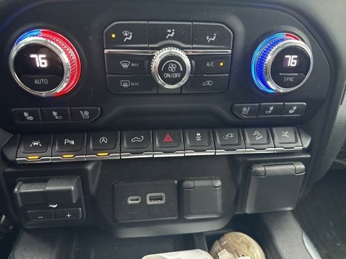 Used 2021 GMC Sierra 1500 Denali w/ Denali Ultimate Package image 19