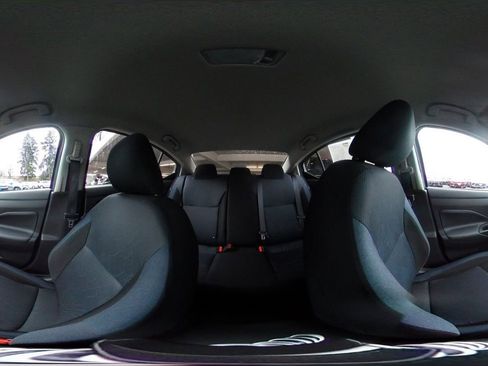 Used 2025 Nissan Versa SV FWD image 42