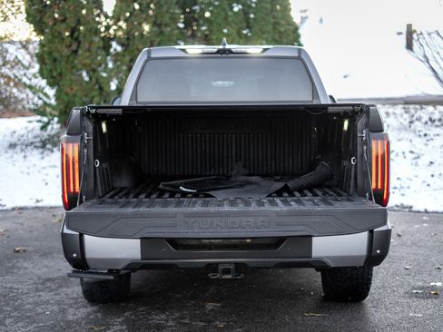 Used 2023 Toyota Tundra Limited image 7