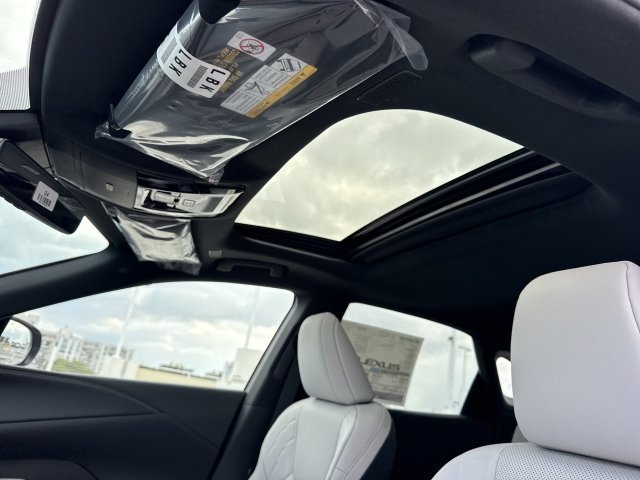New 2026 Lexus RX 350 FWD image 22