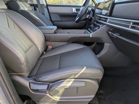 Used 2025 Hyundai Santa Fe SEL image 25