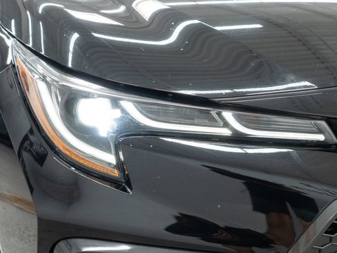 Used 2021 Toyota Corolla SE FWD image 37