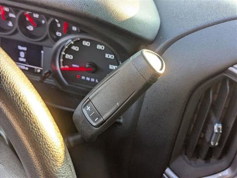 Used 2024 GMC Sierra 1500 Pro w/ Convenience Package image 12