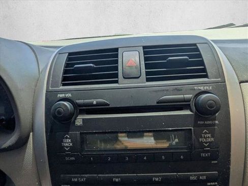 Used 2009 Toyota Corolla LE FWD image 14