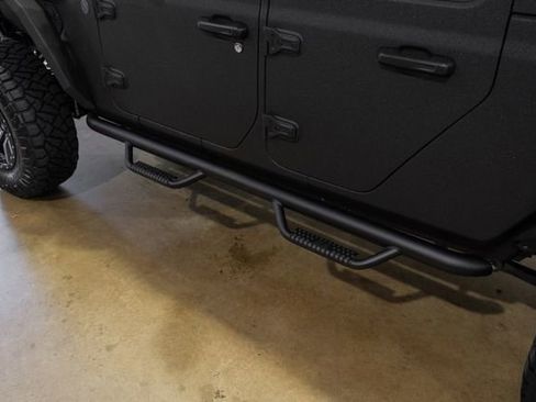 Used 2025 Jeep Gladiator Rubicon w/ Safety Group image 10