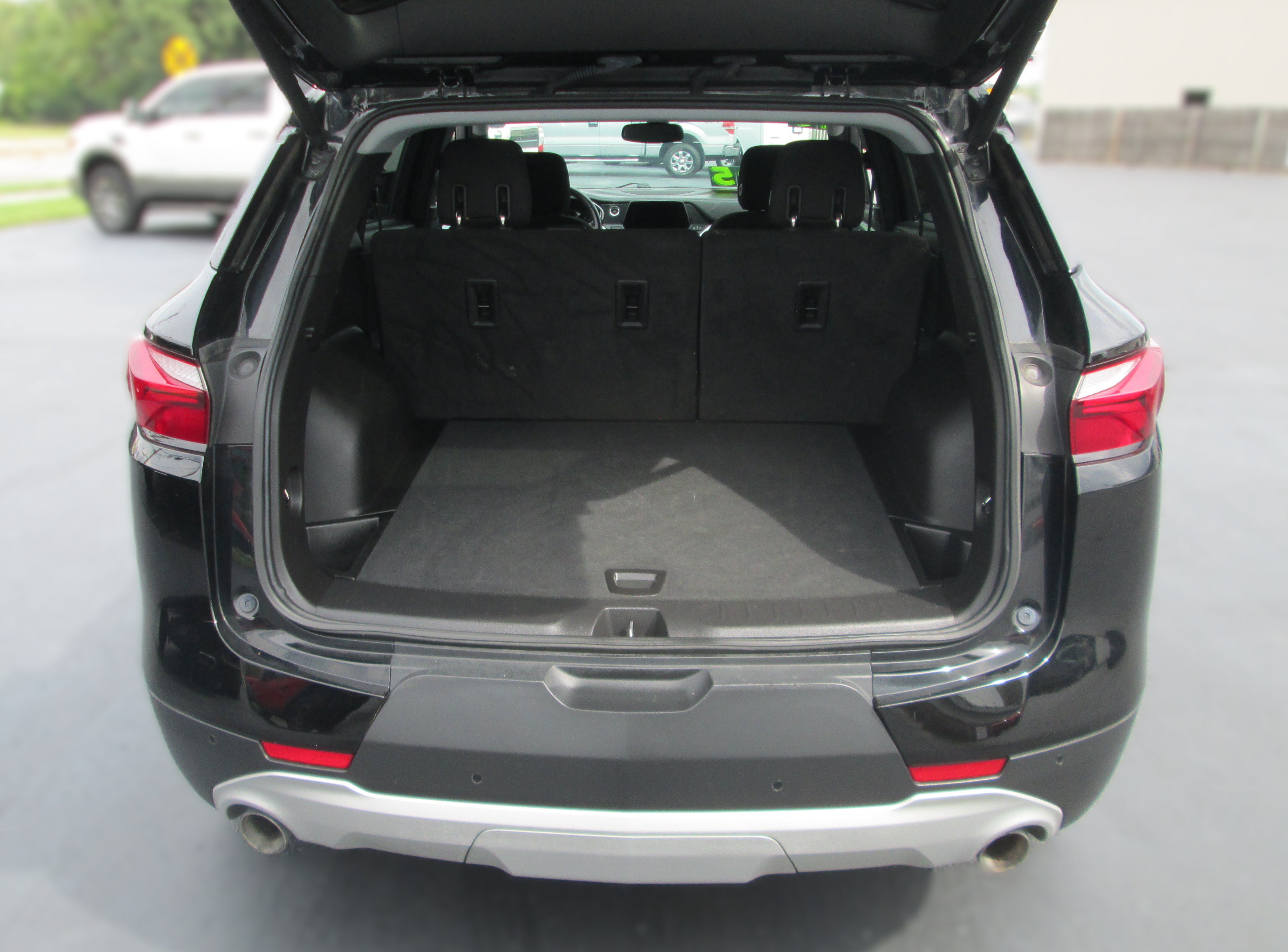 Used 2019 Chevrolet Blazer LT AWD/4WD image 9