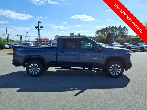 New 2026 Chevrolet Silverado 2500 Custom w/ Custom Value Package AWD/4WD image 6