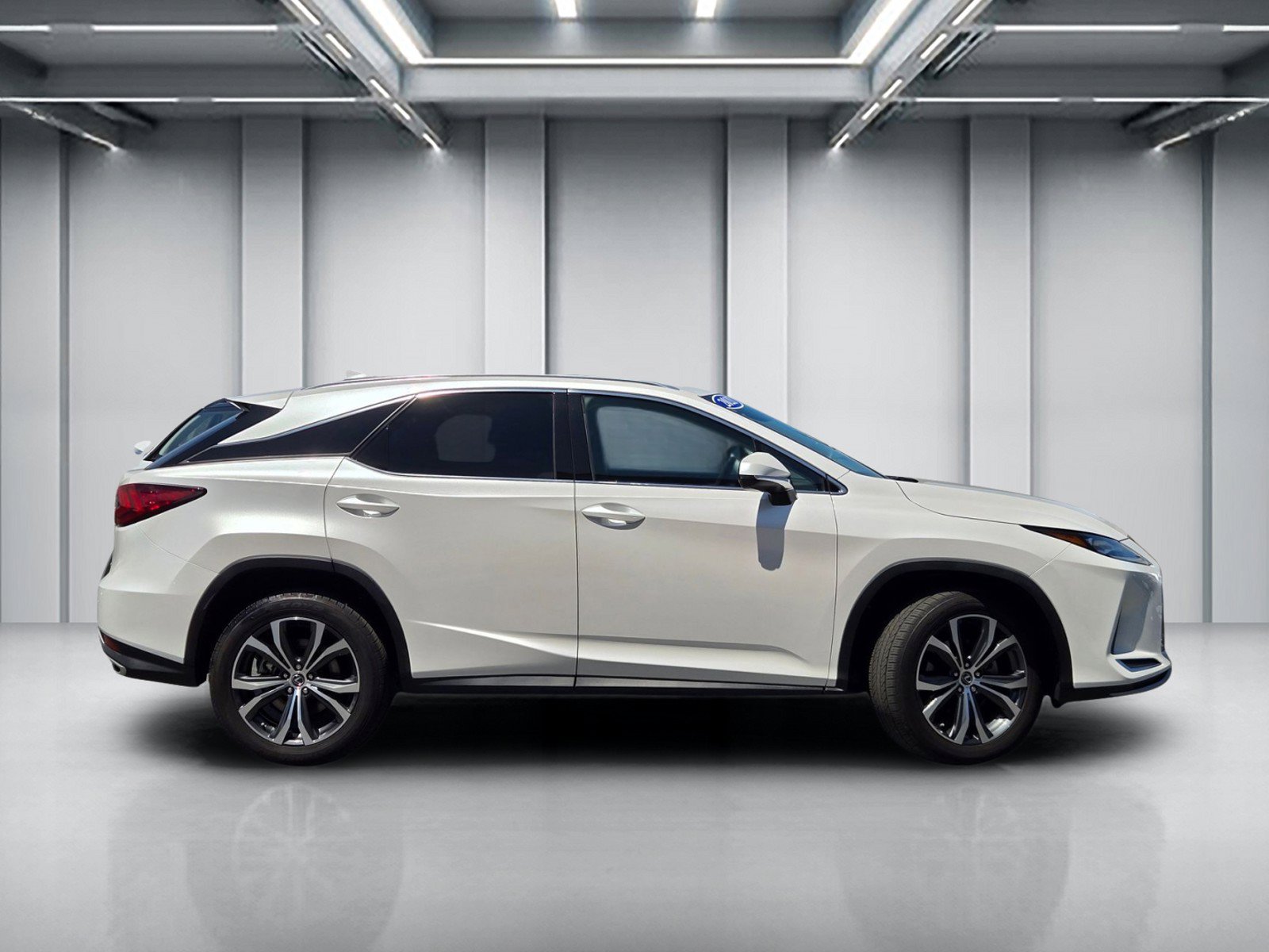Used 2021 Lexus RX 350 FWD w/ Premium Package image 4