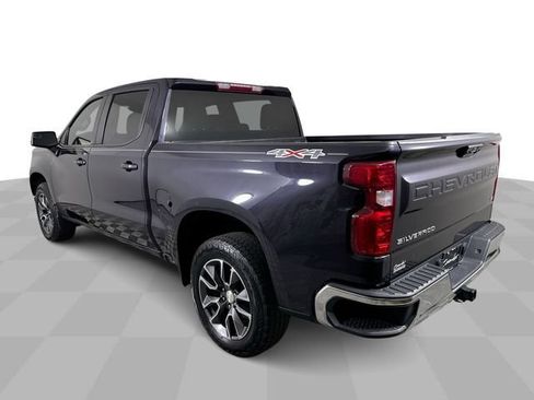 Used 2023 Chevrolet Silverado 1500 LT AWD/4WD image 6