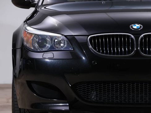 Used 2006 BMW M5 image 10