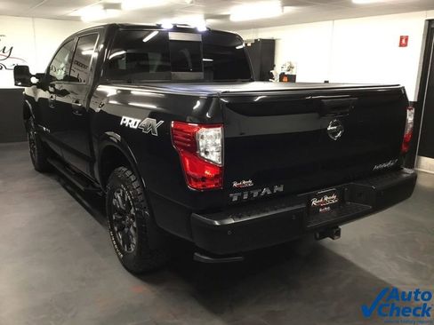 Used 2019 Nissan Titan PRO-4X w/ Pro-4x Convenience Package AWD/4WD image 7