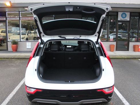 Used 2023 Kia Niro Wind FWD image 22