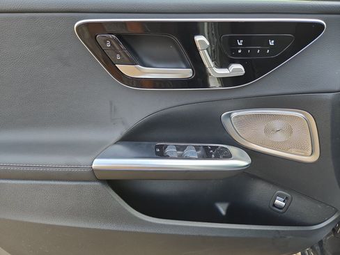 New 2025 Mercedes-Benz C 300 Sedan image 15