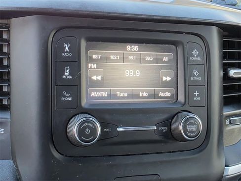 Used 2021 RAM 1500 Big Horn image 16