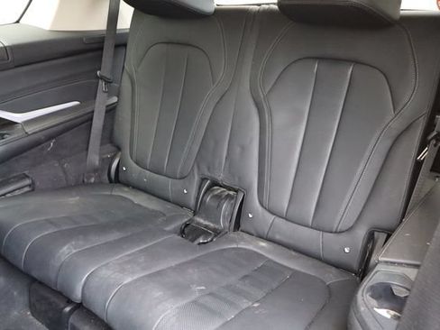 Used 2021 BMW X7 xDrive40i AWD/4WD image 7
