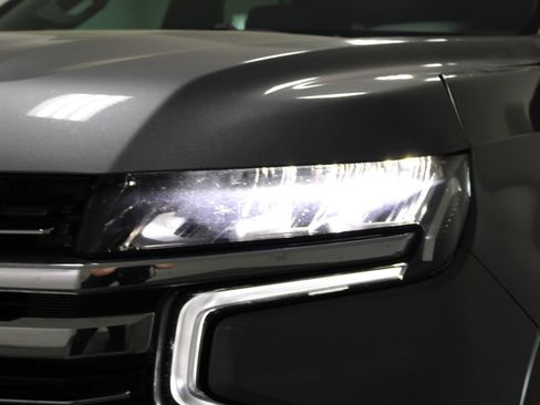 Used 2022 Chevrolet Tahoe LT w/ Luxury Package RWD image 50