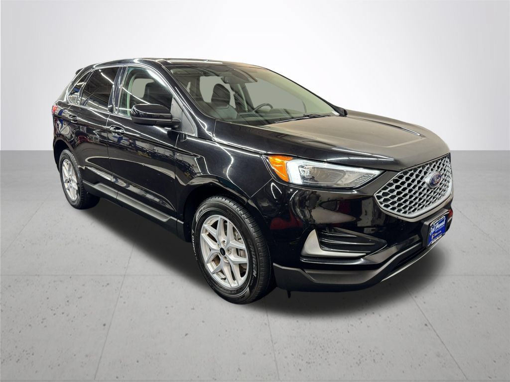 Used 2023 Ford Edge SEL AWD/4WD image 10