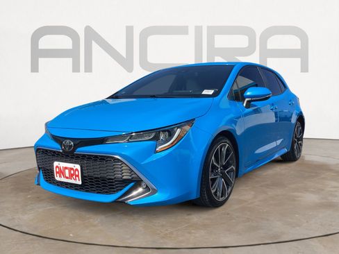 Used 2022 Toyota Corolla XSE FWD image 8