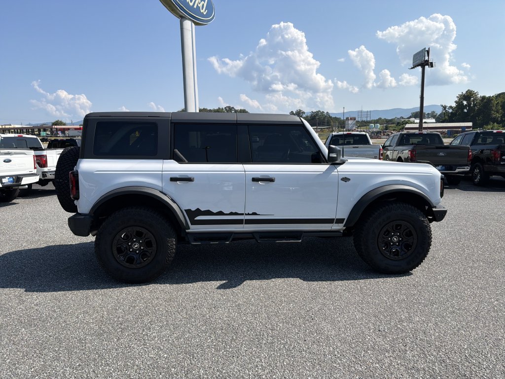 Used 2024 Ford Bronco Wildtrak AWD/4WD image 8