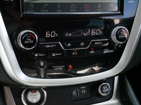 Used 2018 Nissan Murano SL w/ Moonroof Package AWD/4WD image 23