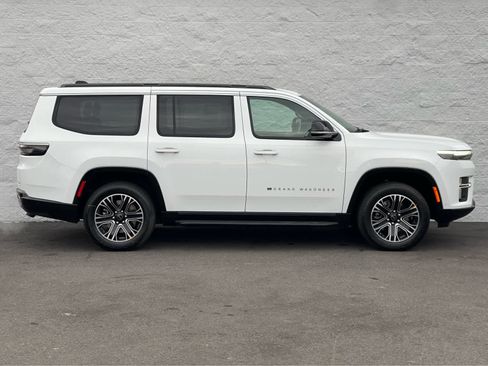 New 2026 Jeep Grand Wagoneer image 5