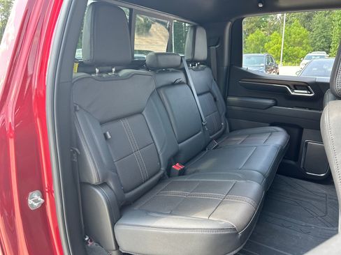 Used 2024 Chevrolet Silverado 1500 High Country w/ High Country Premium Package AWD/4WD image 22