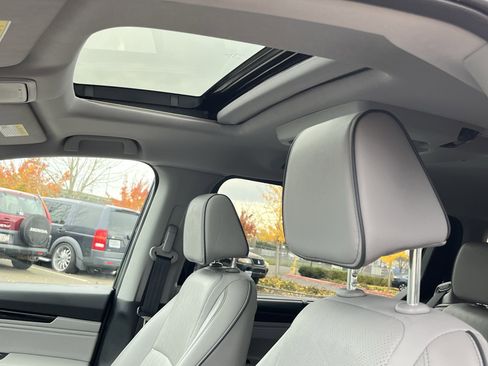 Certified 2023 Honda Odyssey Elite image 19