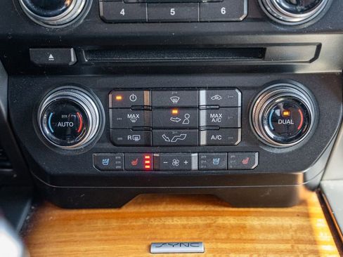 Used 2016 Ford F150 Limited AWD/4WD image 29
