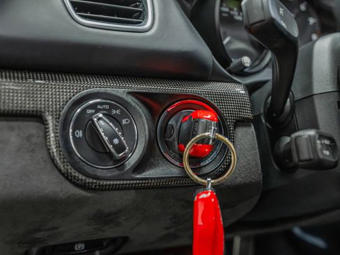 Used 2016 Porsche Boxster Spyder image 24