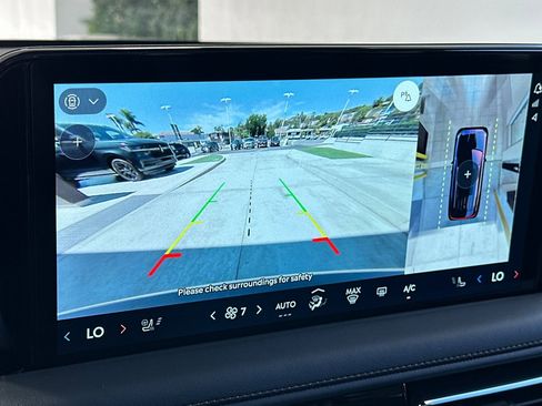 New 2025 Lincoln Aviator AWD w/ Equipment Group 101A image 20