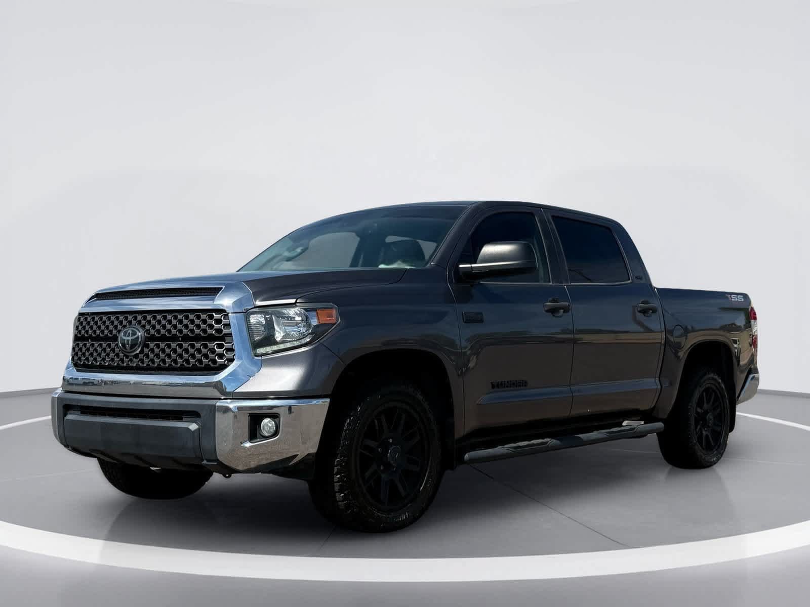Used 2021 Toyota Tundra SR5 w/ SR5 Leather Package RWD image 2