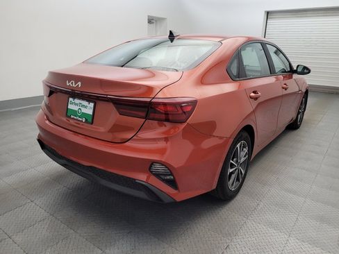 Used 2023 Kia Forte LXS FWD image 9