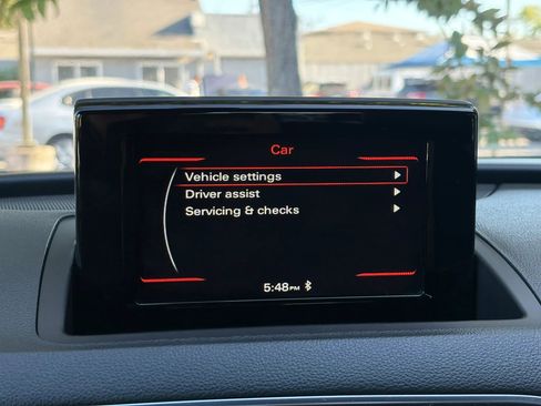Used 2018 Audi Q3 2.0T Premium w/ Convenience Package FWD image 16