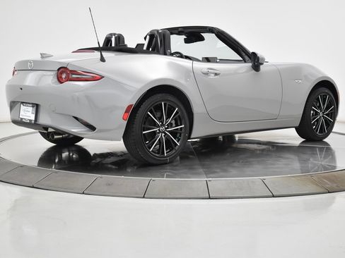 New 2026 MAZDA MX-5 Miata Grand Touring w/ Weather Package RWD image 21