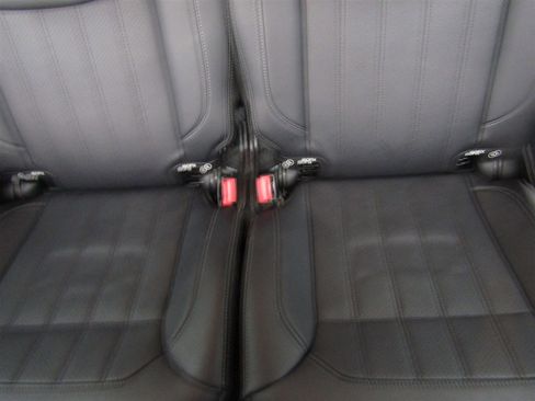 Used 2018 Mercedes-Benz GLS 450 4MATIC image 19