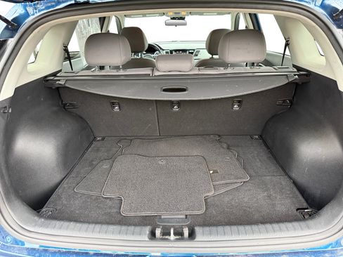 Used 2018 Kia Niro LX FWD image 17