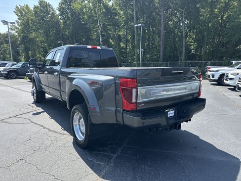 Used 2020 Ford F450 Limited w/ FX4 Off-Road Package AWD/4WD image 7