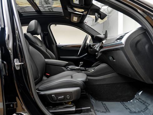 Used 2024 BMW X4 xDrive30i image 42